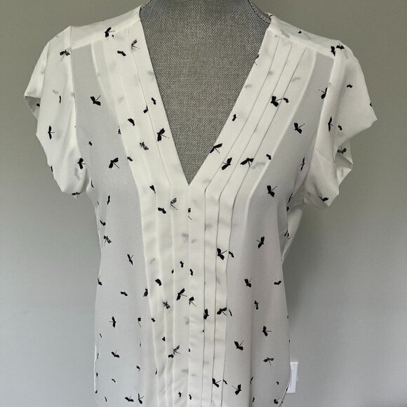 Collective Concepts Felipo Firefly Pleated Blouse NWOT Size M - Picture 1 of 2